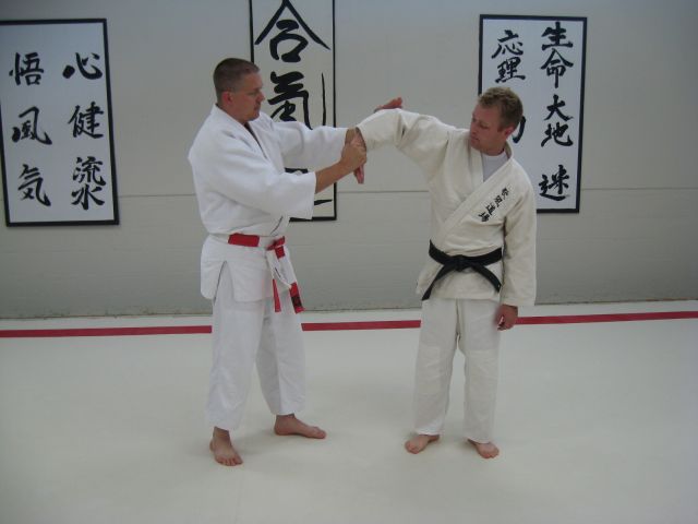 Aikido: Kote Gaeshi to Kote Hineri Loop